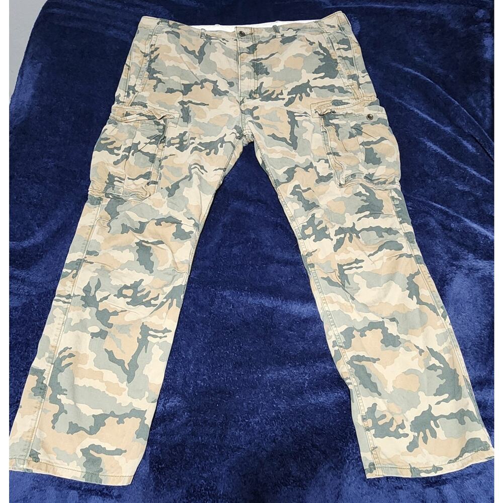 Levi’s Men’s 38x32 Camo Cargo Pants Woodland‎ Utility Straight Leg White Tab